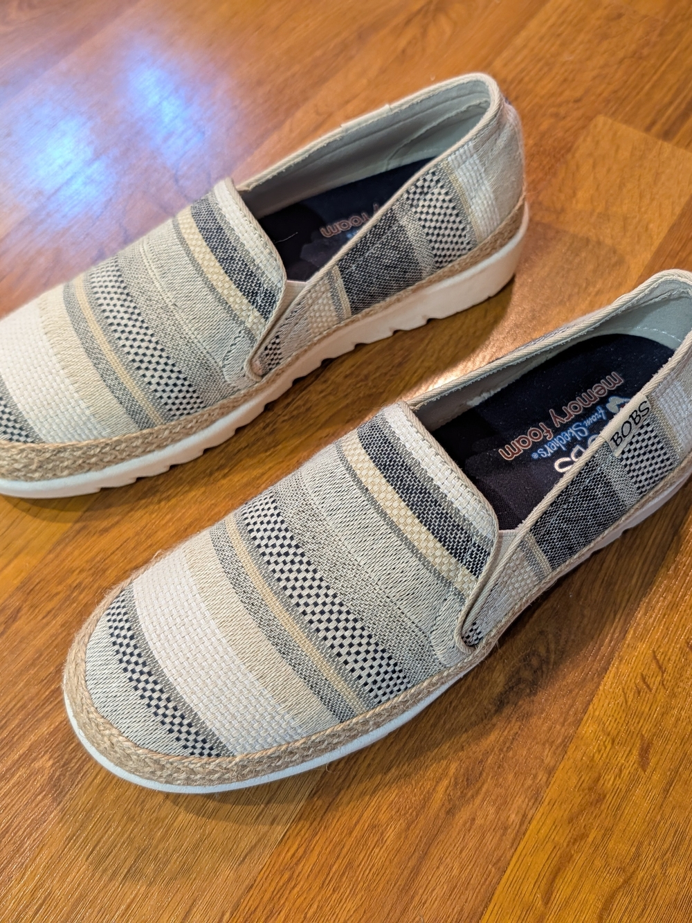 Skechers BOBS Slip-On Canvas Shoes in Beige and Black Stripe